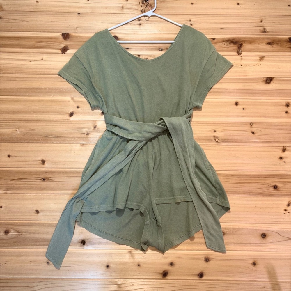Free People Romper Womens Small Green Easy Street Short Sleeve Wrap Romper